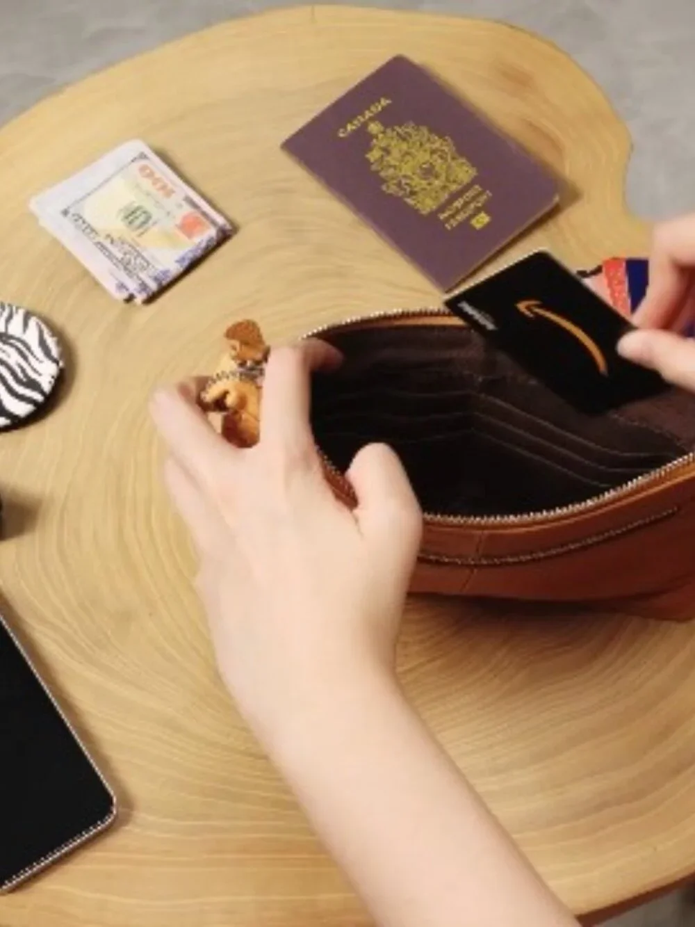 Genuine Leather Wristlet Clutch Crossbody Bag with RFID Card Slots